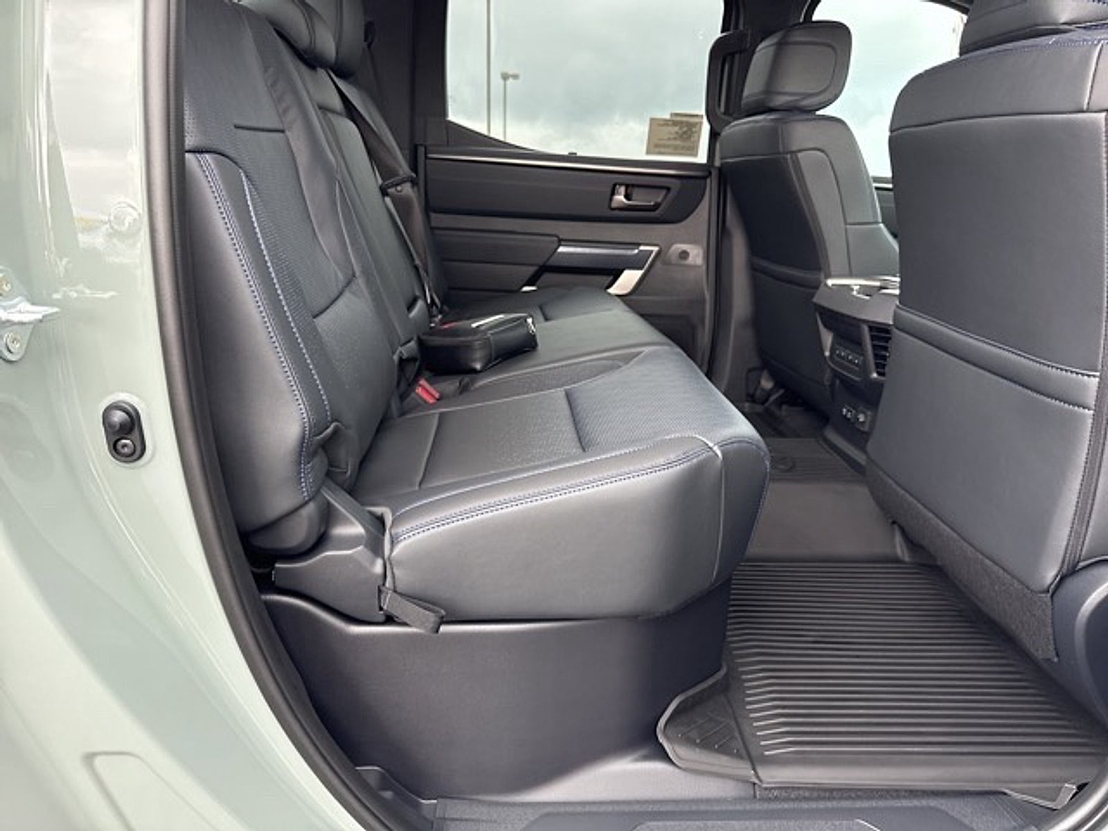 2026 Toyota Tundra Platinum CrewMax 5.5' Bed