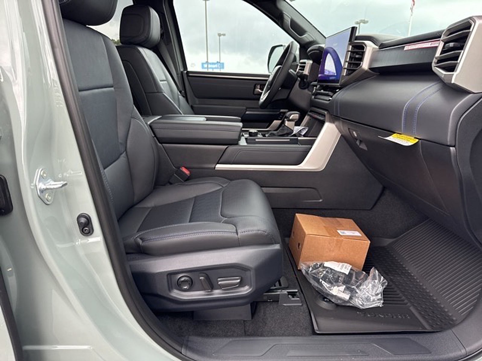 2026 Toyota Tundra Platinum CrewMax 5.5' Bed