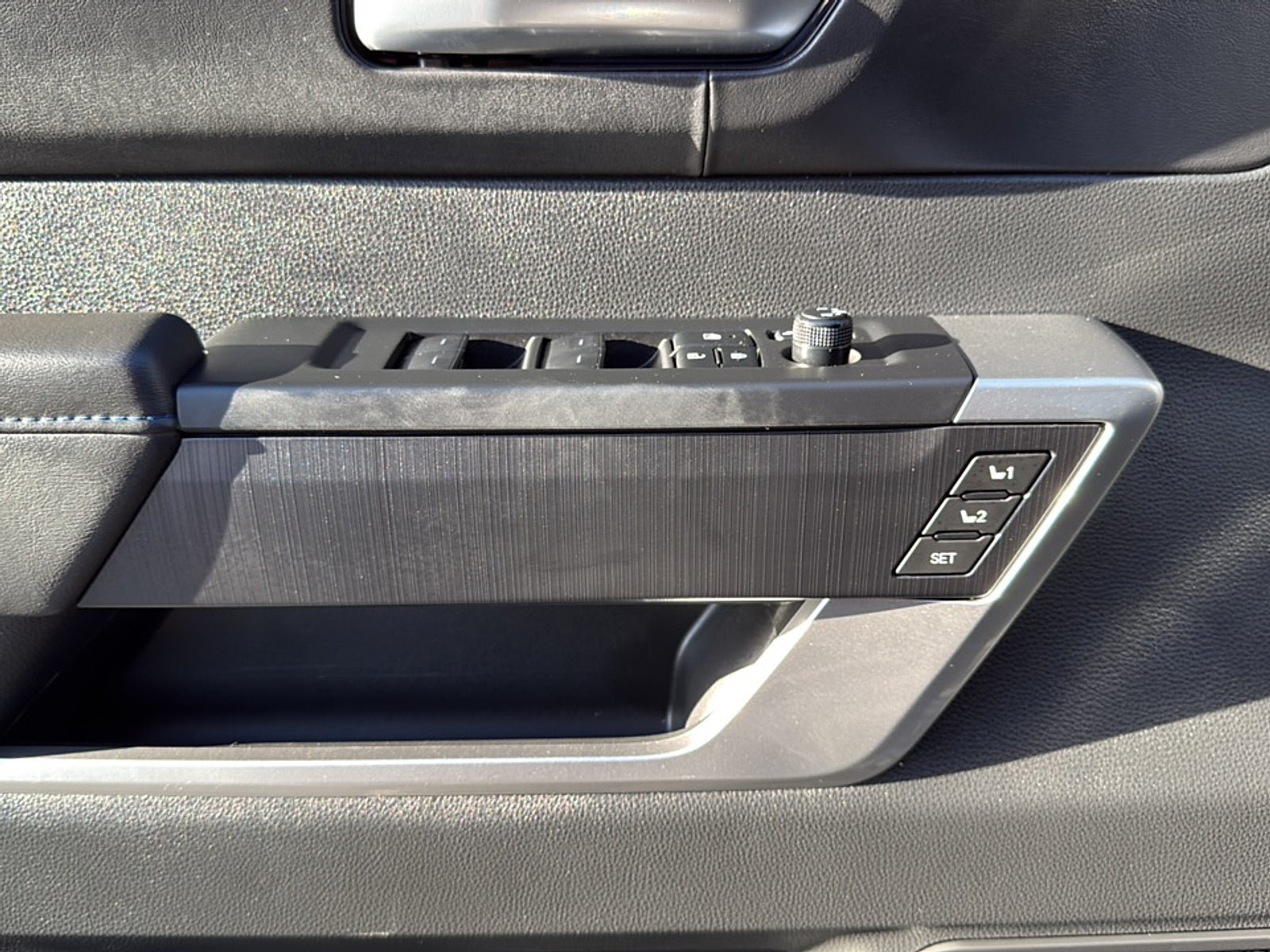 2025 Toyota Tundra 4WD Platinum