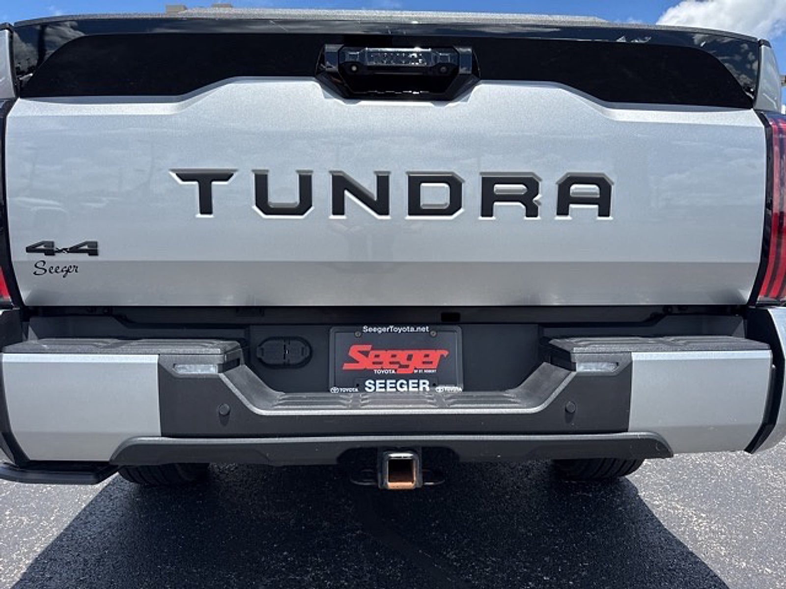 2023 Toyota Tundra Platinum