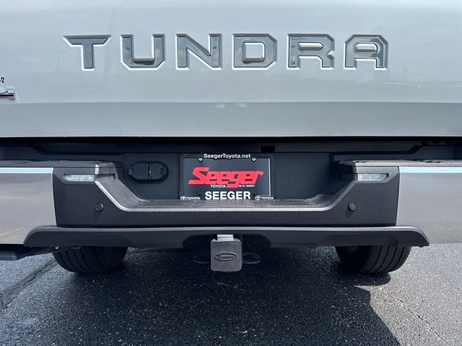 2024 Toyota Tundra Hybrid Capstone 4WD