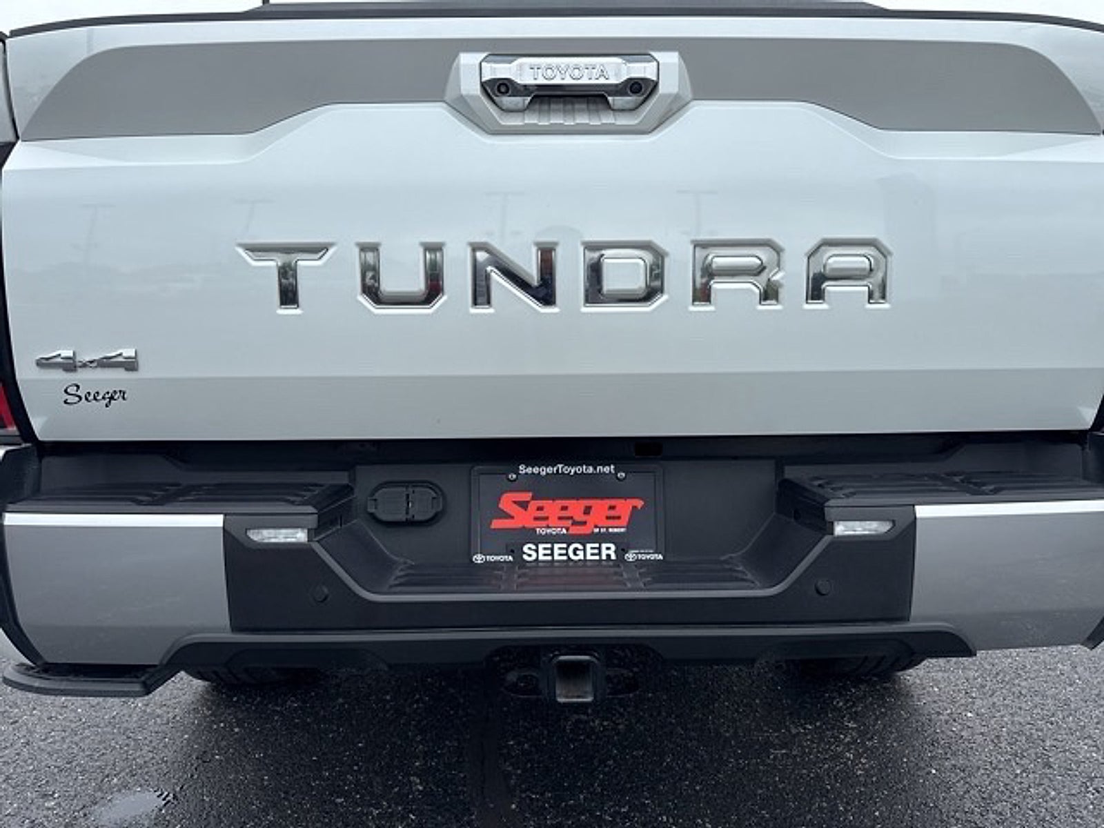 2024 Toyota Tundra Hybrid Capstone 4WD