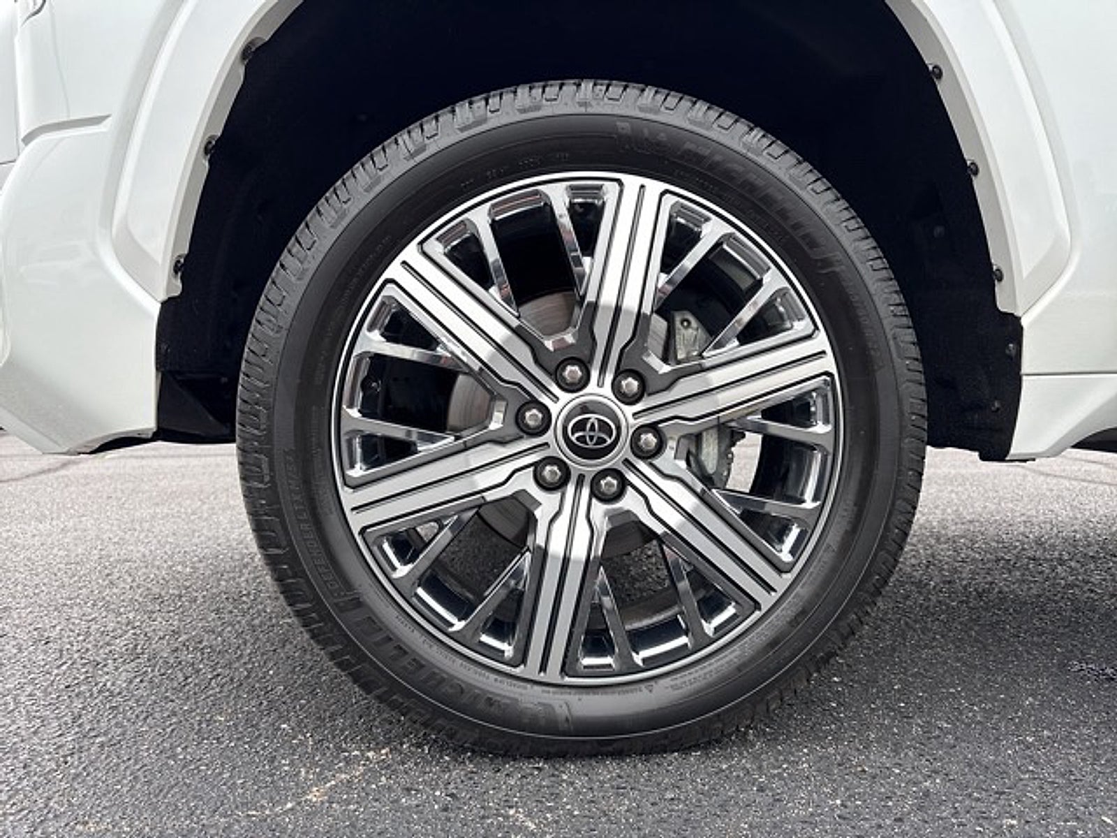 2024 Toyota Tundra Hybrid Capstone 4WD