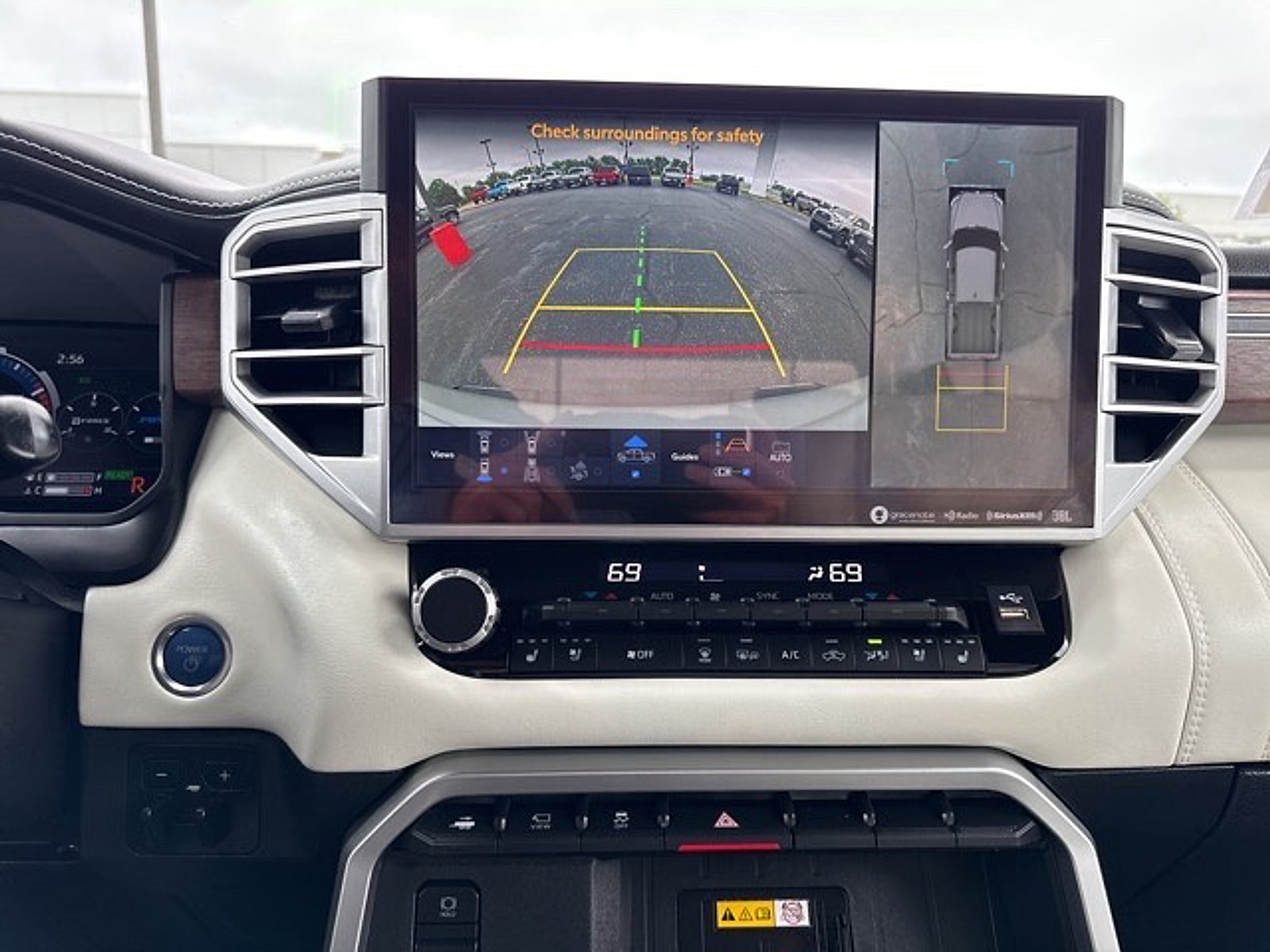 2024 Toyota Tundra Hybrid Capstone 4WD