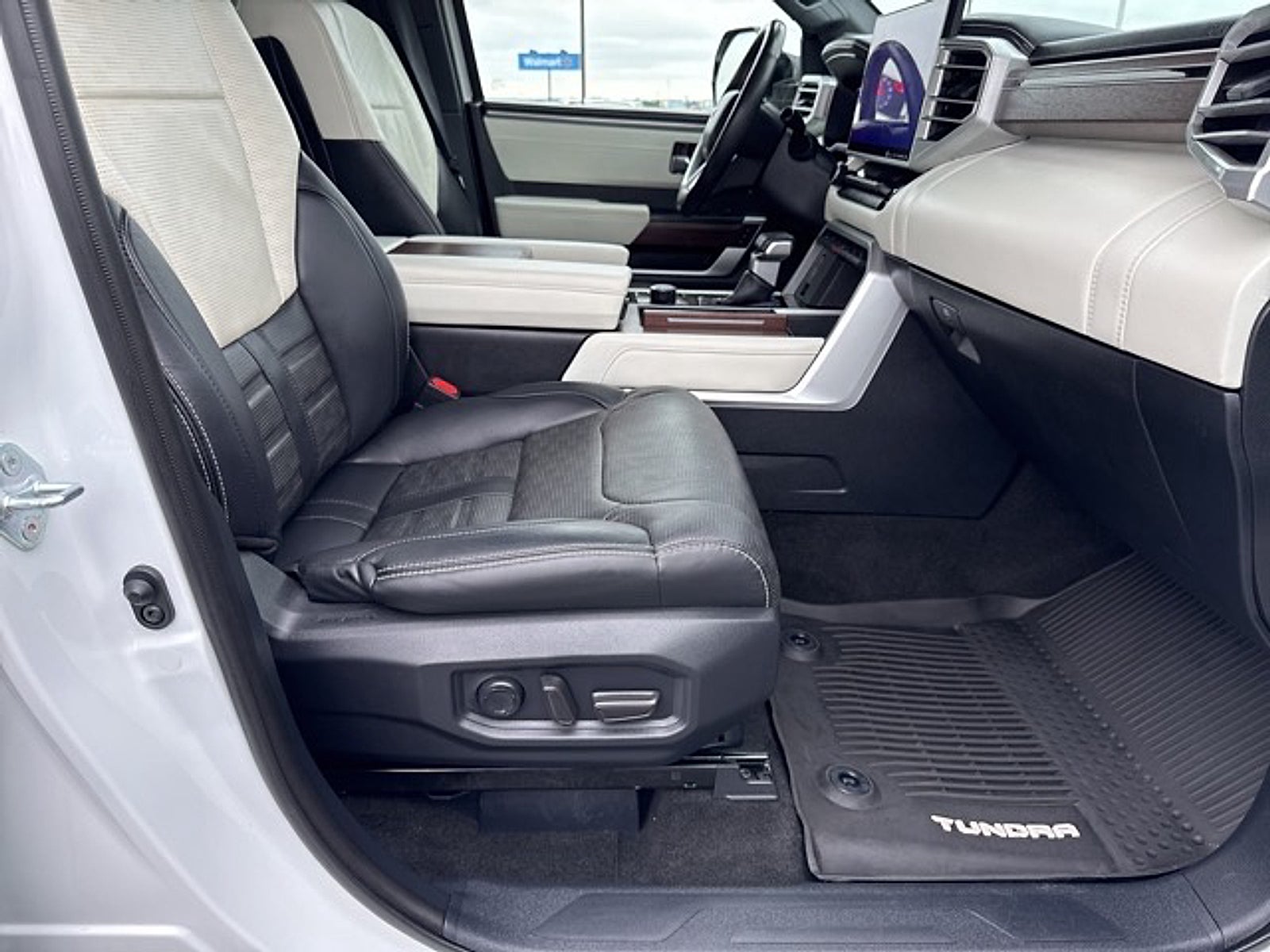 2024 Toyota Tundra Hybrid Capstone 4WD