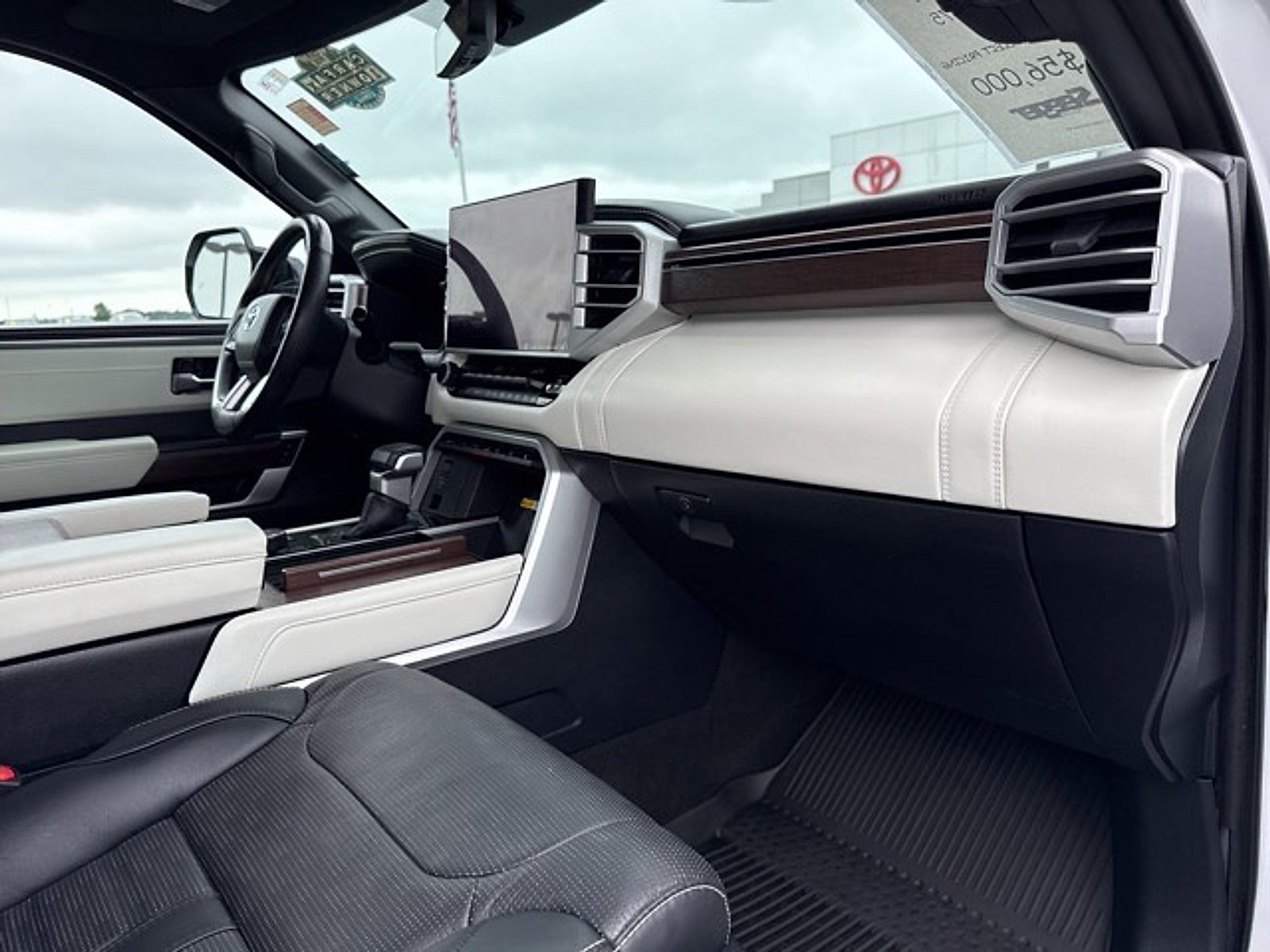 2024 Toyota Tundra Hybrid Capstone 4WD