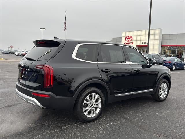 2022 Kia Telluride LX