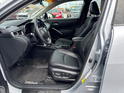 2024 Toyota Corolla Cross XLE