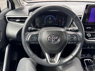 2024 Toyota Corolla Cross XLE