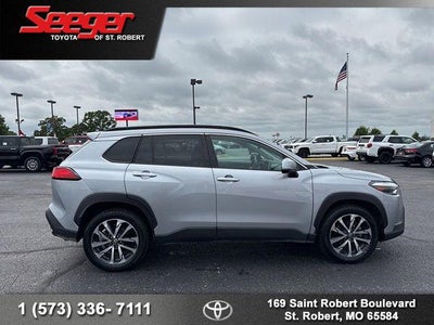 2024 Toyota Corolla Cross XLE