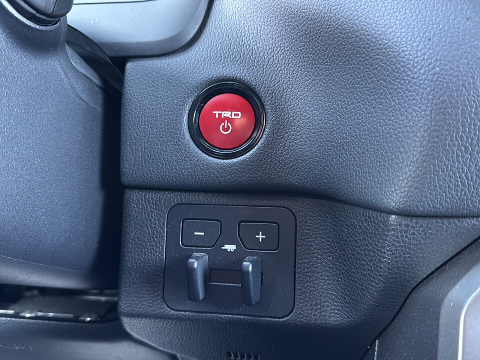 2025 Toyota Sequoia Limited