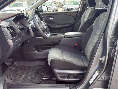 2021 Nissan Rogue SV FWD