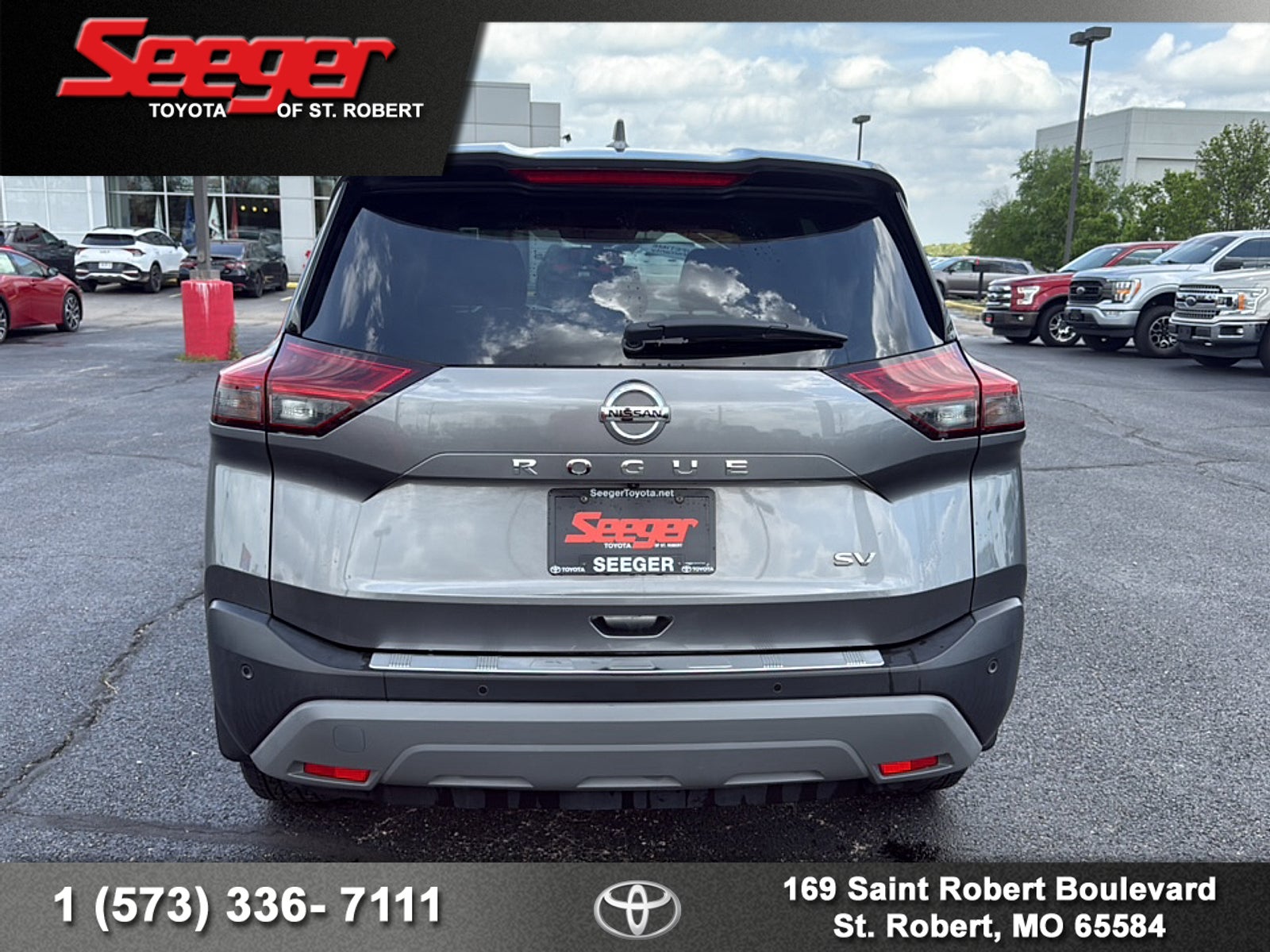 2021 Nissan Rogue SV FWD