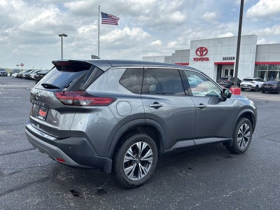 2021 Nissan Rogue SV FWD
