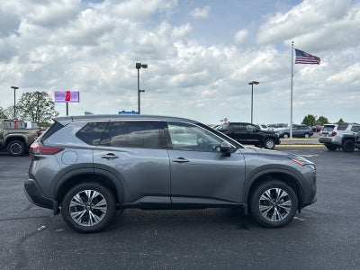 2021 Nissan Rogue SV FWD