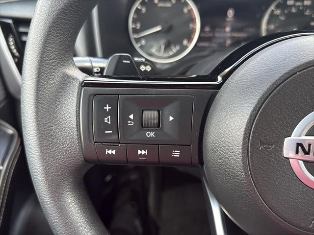 2021 Nissan Rogue SV FWD