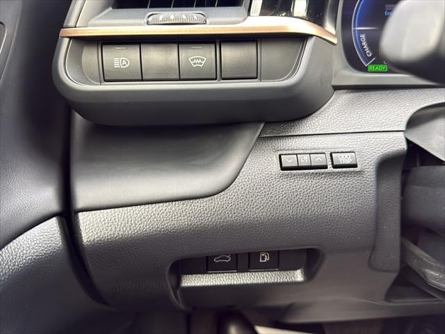 2024 Toyota Crown Platinum