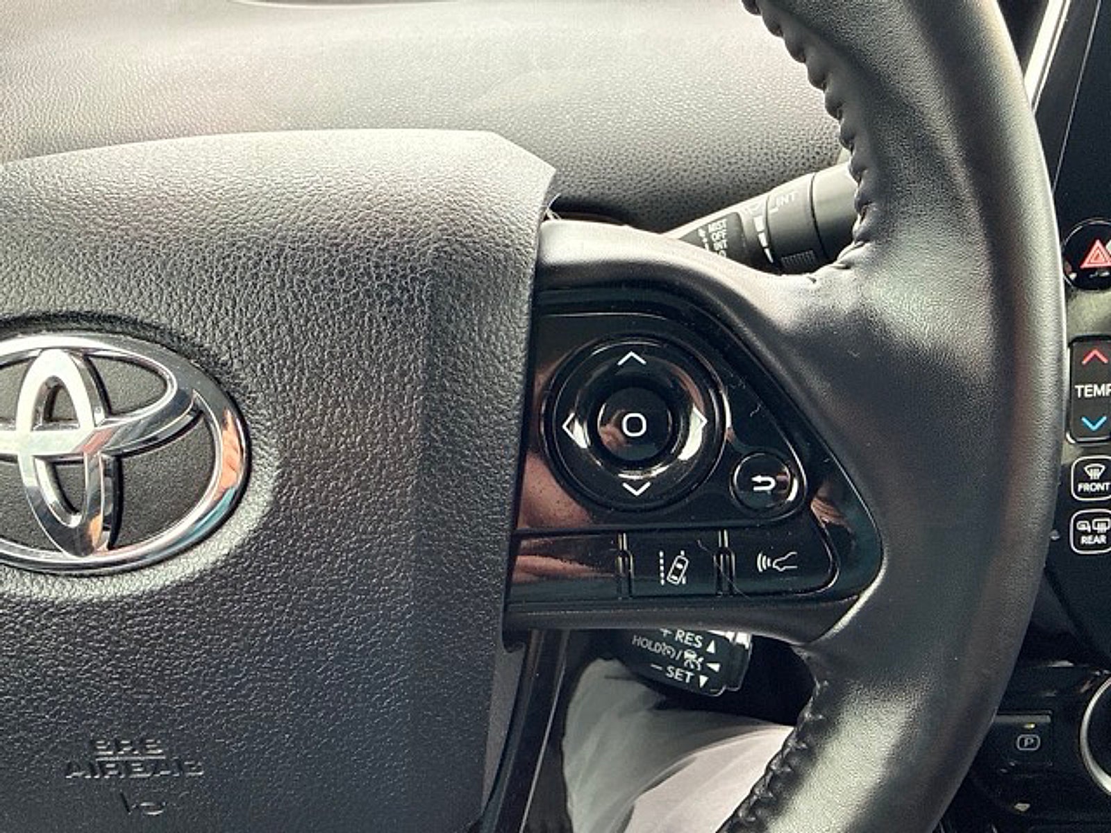 2022 Toyota Prius Prime XLE