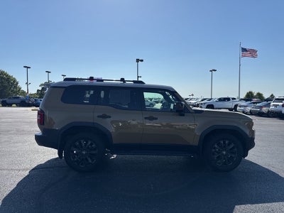 2025 Toyota Land Cruiser 4WD (Natl)