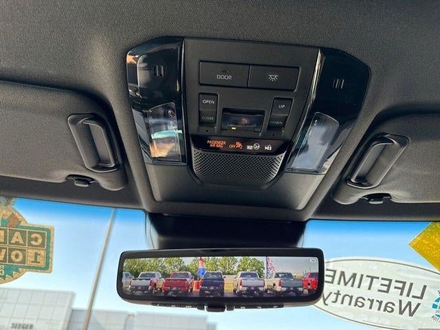 2025 Toyota Land Cruiser 4WD (Natl)