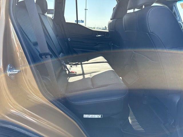 2025 Toyota Land Cruiser 4WD (Natl)