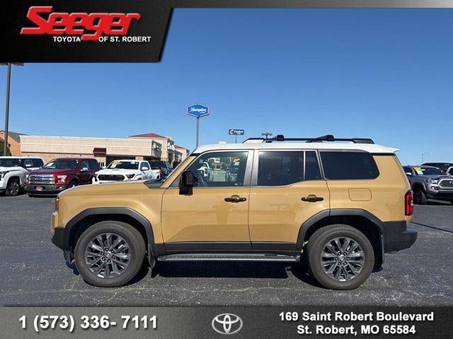 2025 Toyota Land Cruiser 4WD (Natl)
