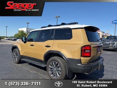 2025 Toyota Land Cruiser 4WD (Natl)