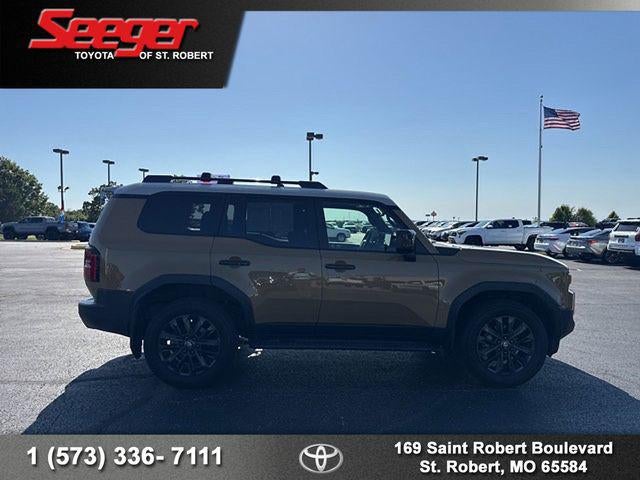 2025 Toyota Land Cruiser 4WD (Natl)