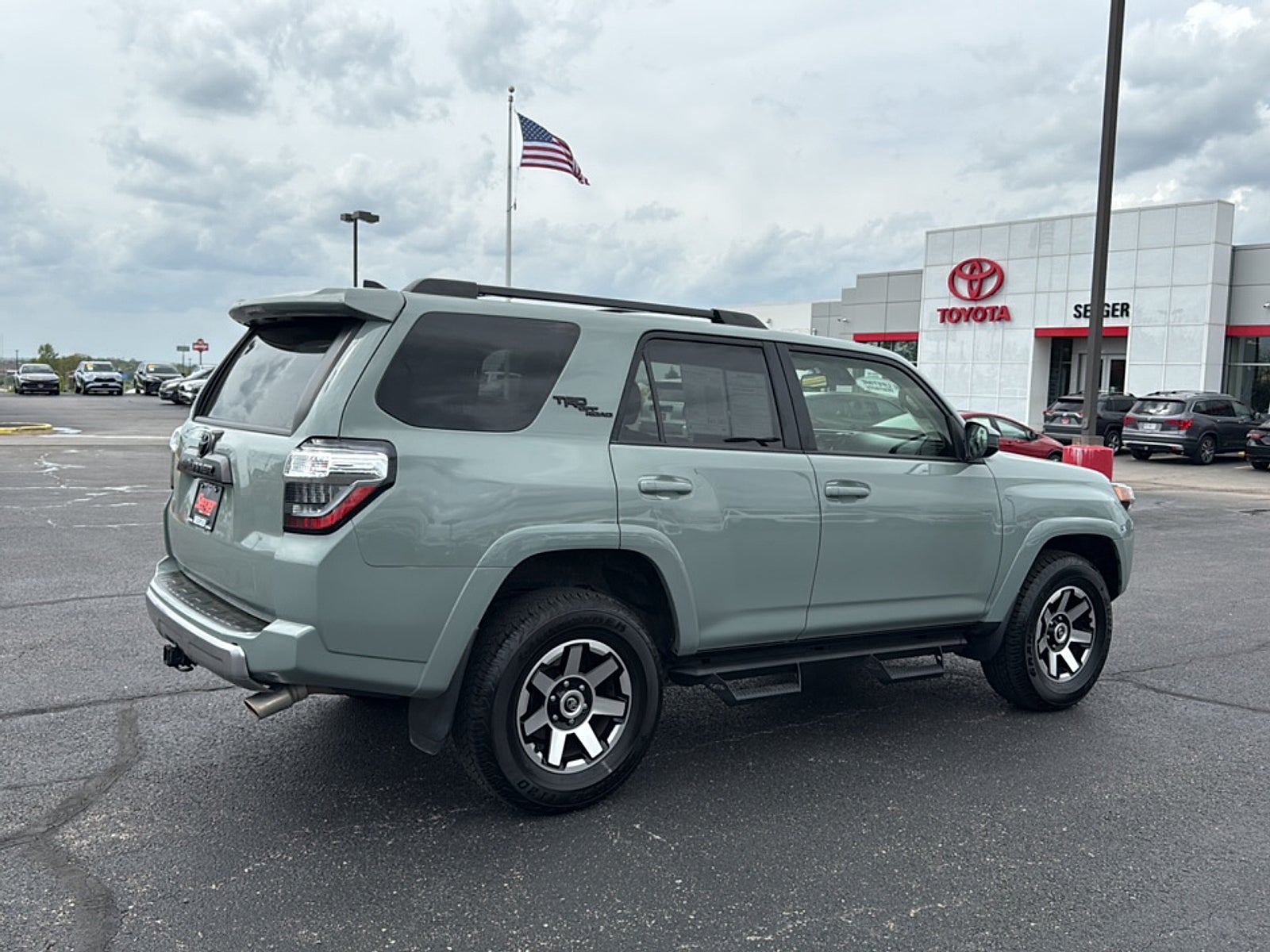2023 Toyota 4Runner TRD Off Road