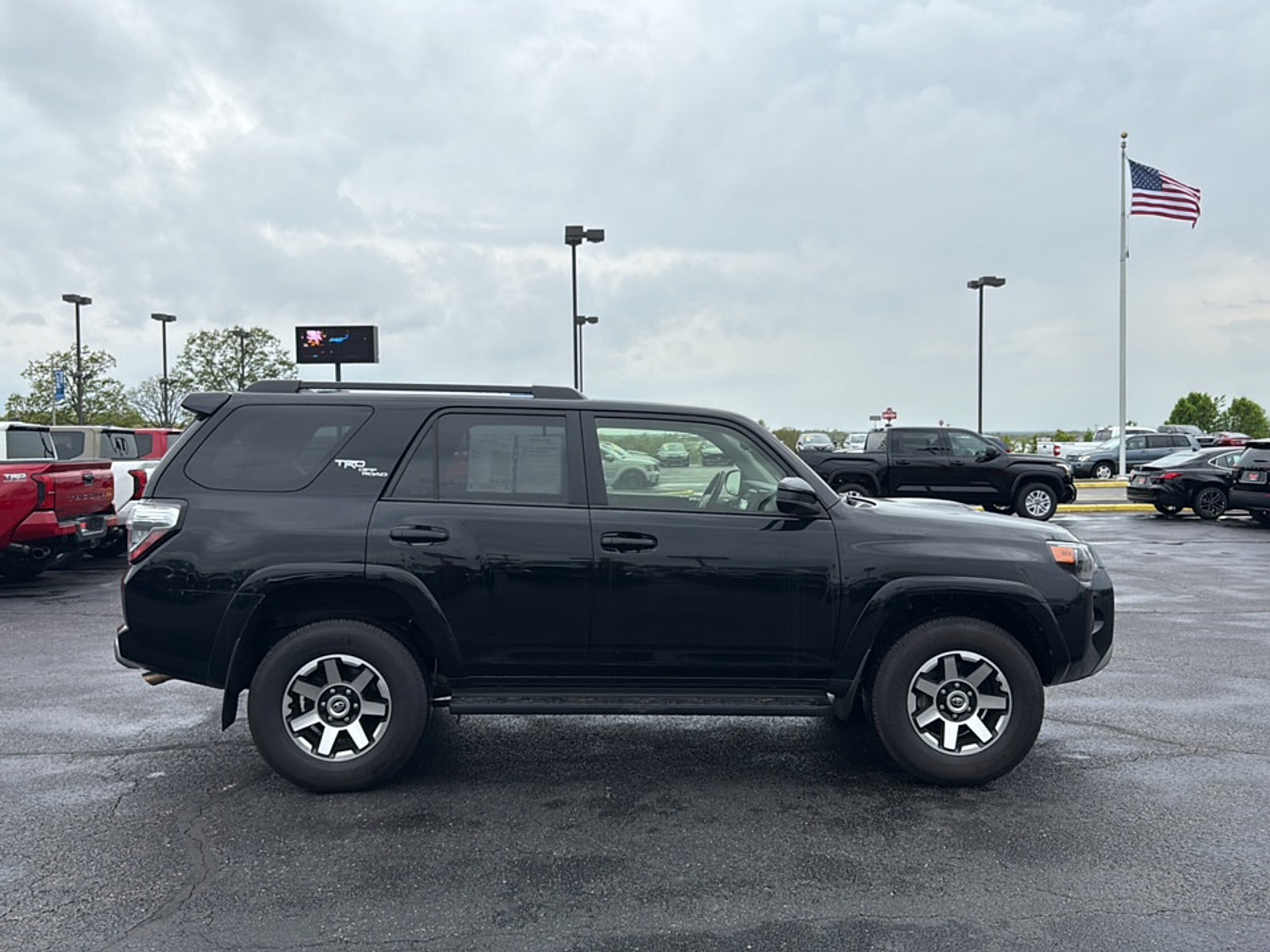 2024 Toyota 4Runner TRD Off Road