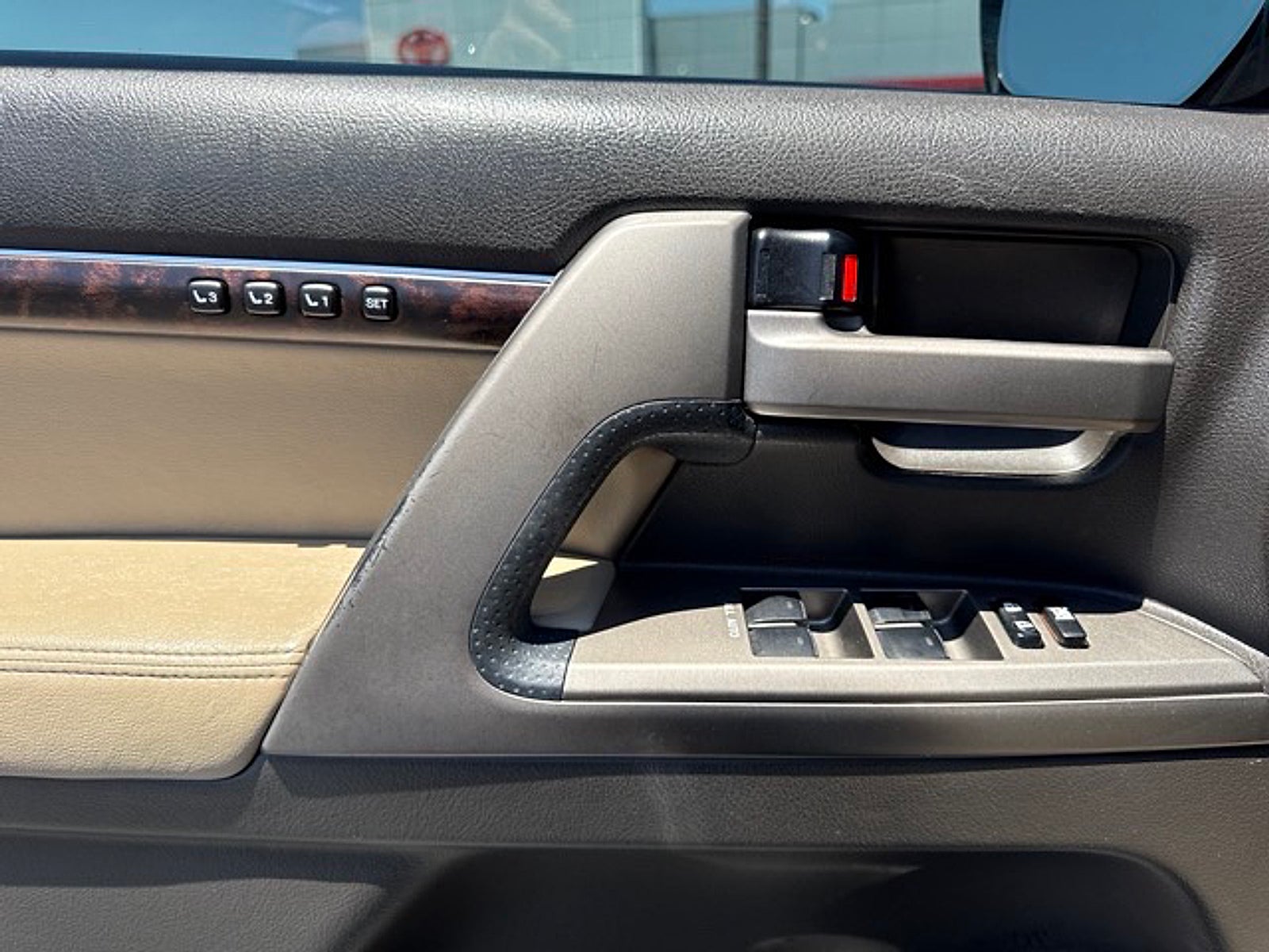 2008 Toyota Land Cruiser V8