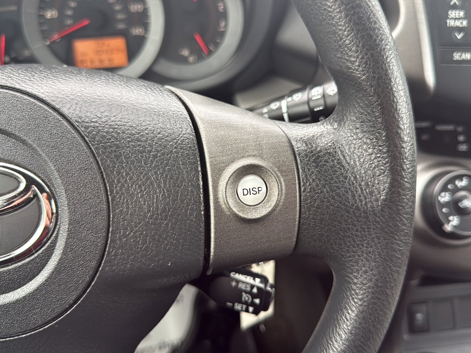 2010 Toyota RAV4 FWD 4dr 4-cyl 4-Spd AT (Natl)