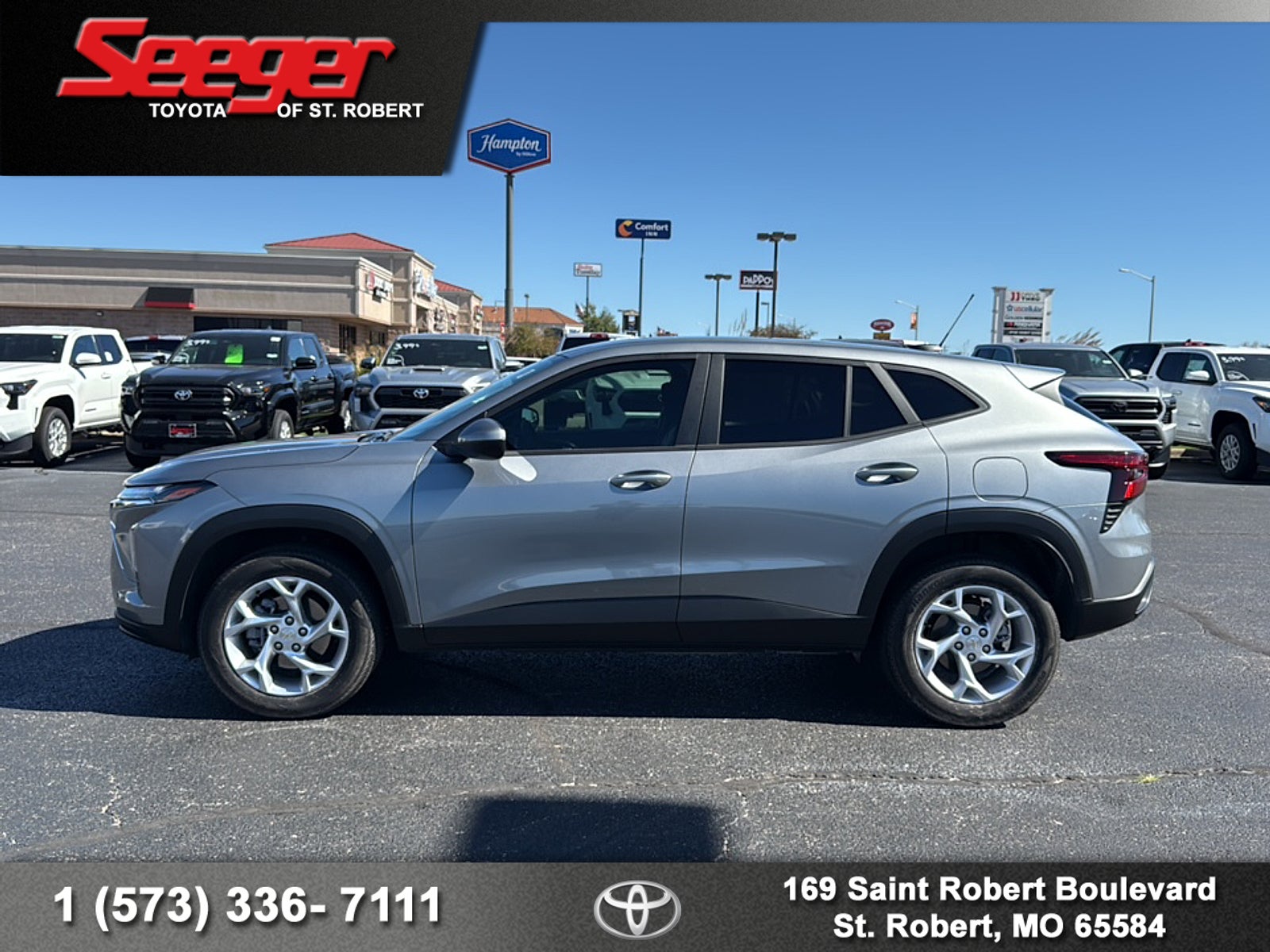 2025 Chevrolet Trax LS