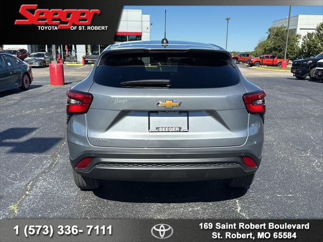 2025 Chevrolet Trax LS