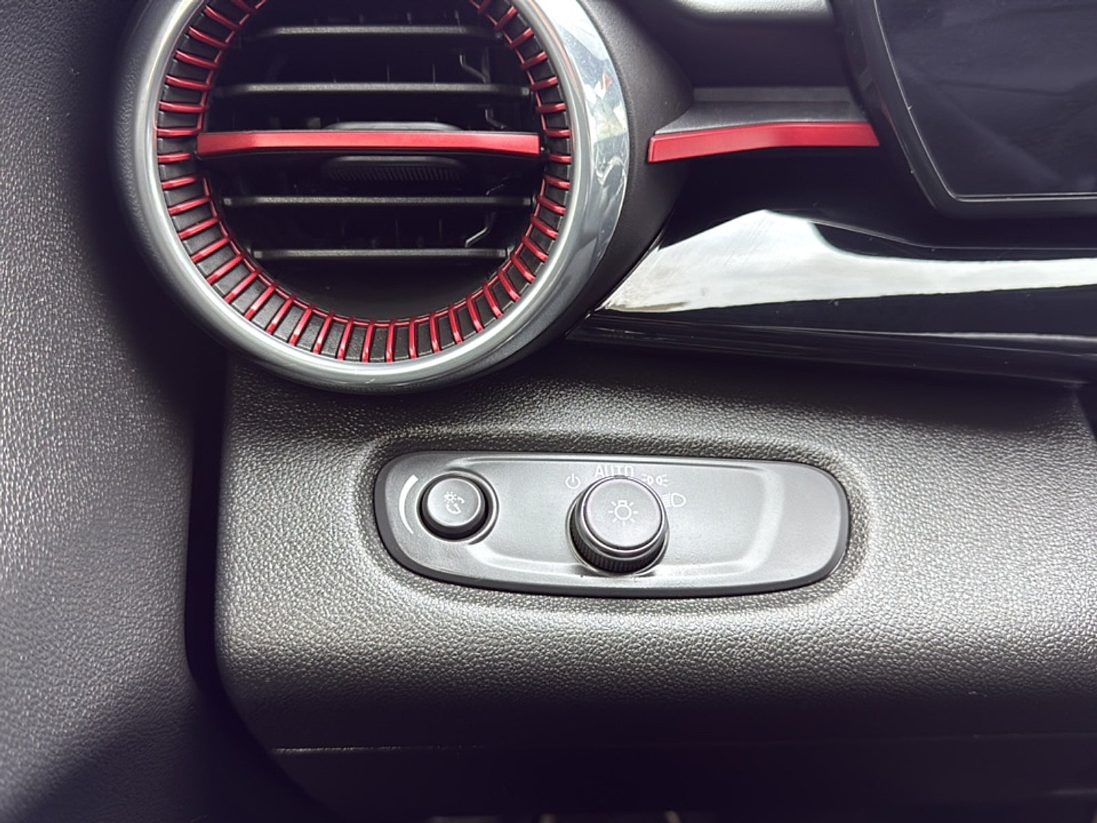 2024 Chevrolet Trax FWD 2RS