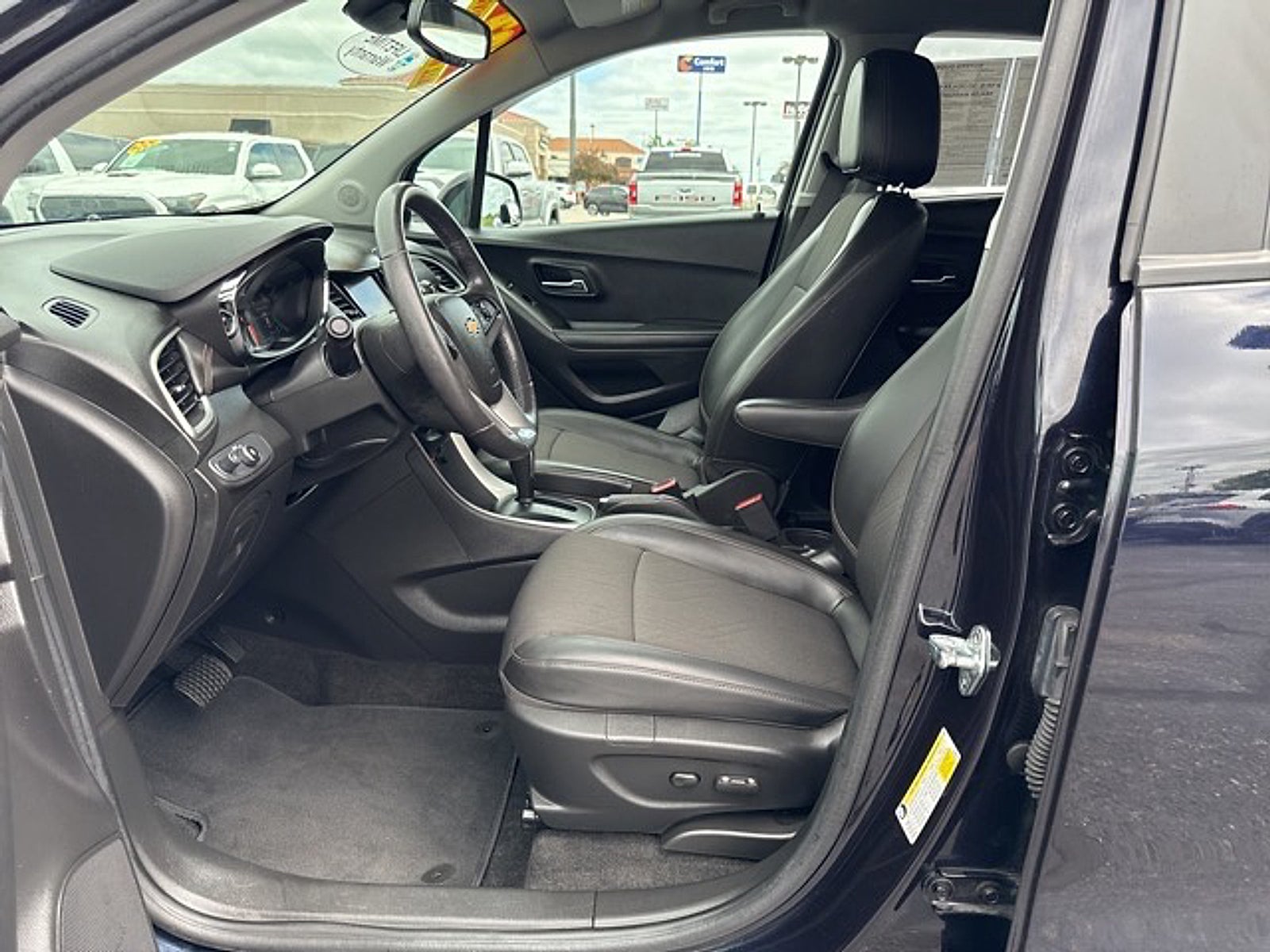 2022 Chevrolet Trax AWD LT