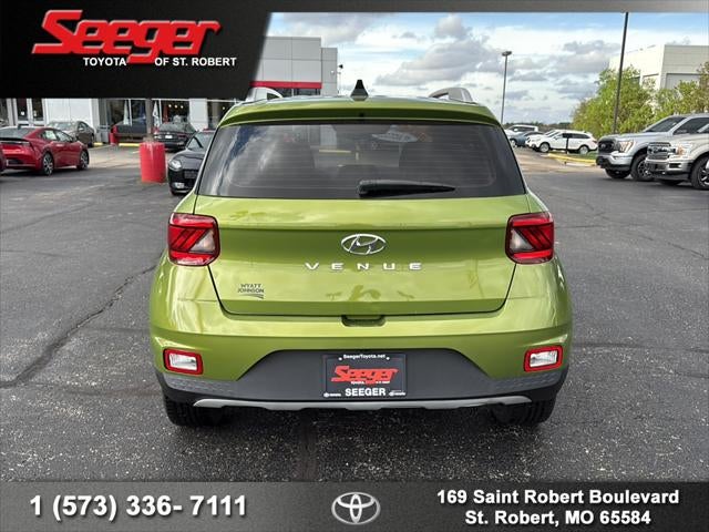 2022 Hyundai Venue SEL