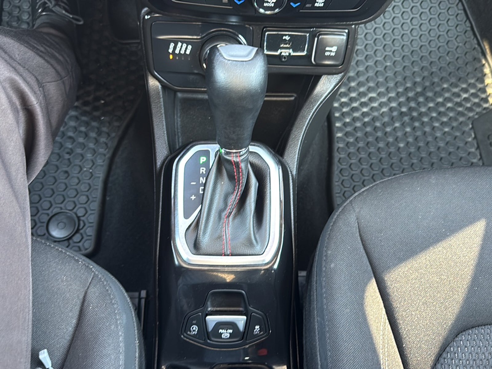 2022 Jeep Renegade (RED) Edition 4x4