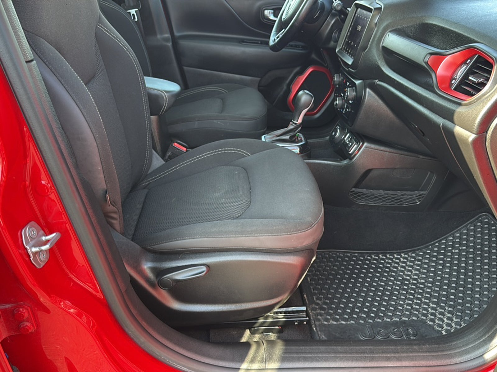 2022 Jeep Renegade (RED) Edition 4x4