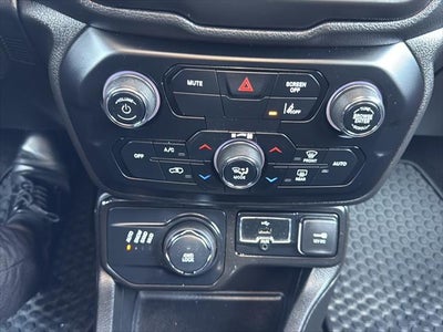 2022 Jeep Renegade (RED) Edition 4x4