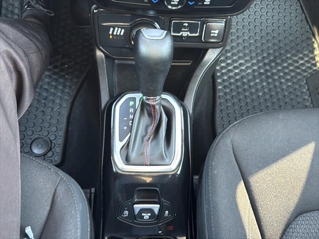 2022 Jeep Renegade (RED) Edition 4x4