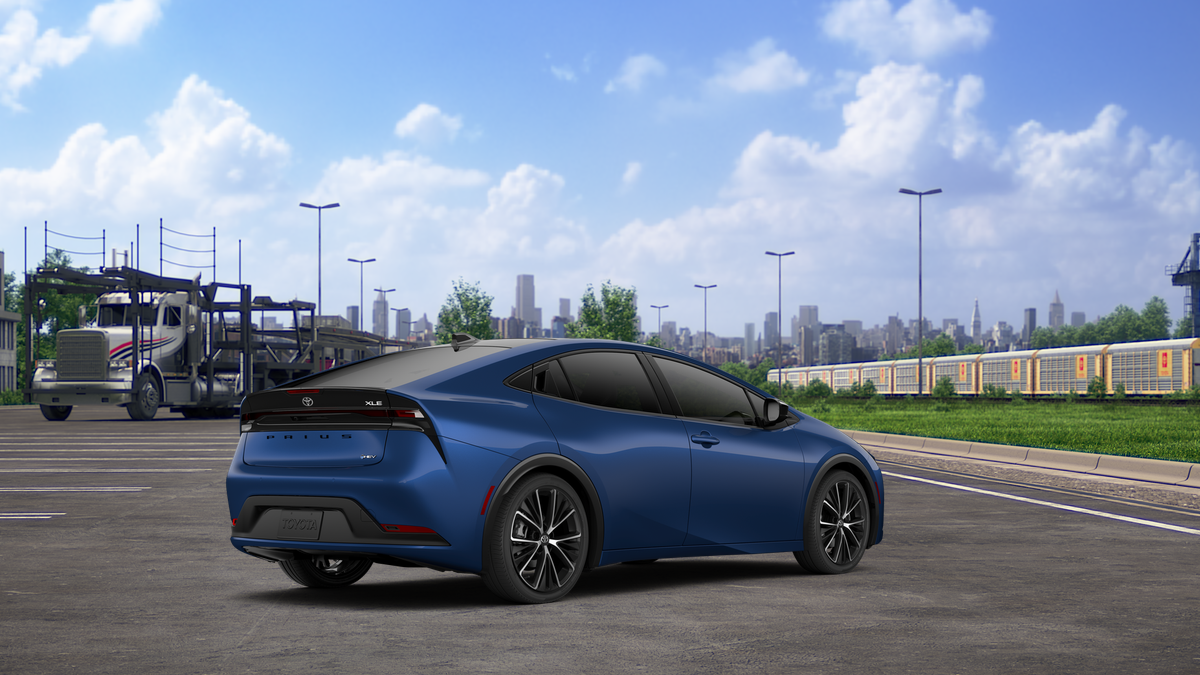 2027 Toyota Prius XLE