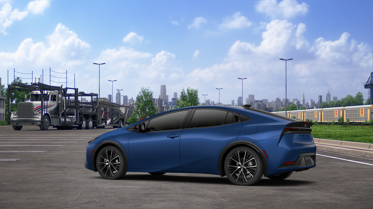 2027 Toyota Prius XLE
