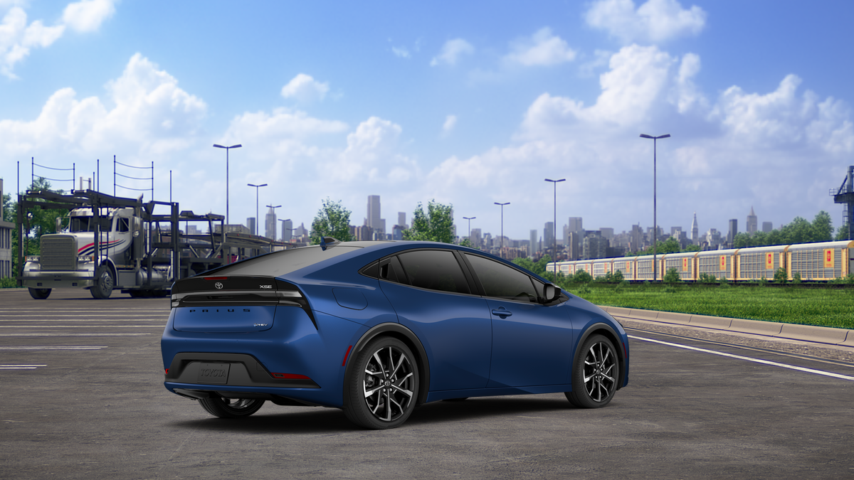 2027 Toyota Prius Plug-in Hybrid XSE