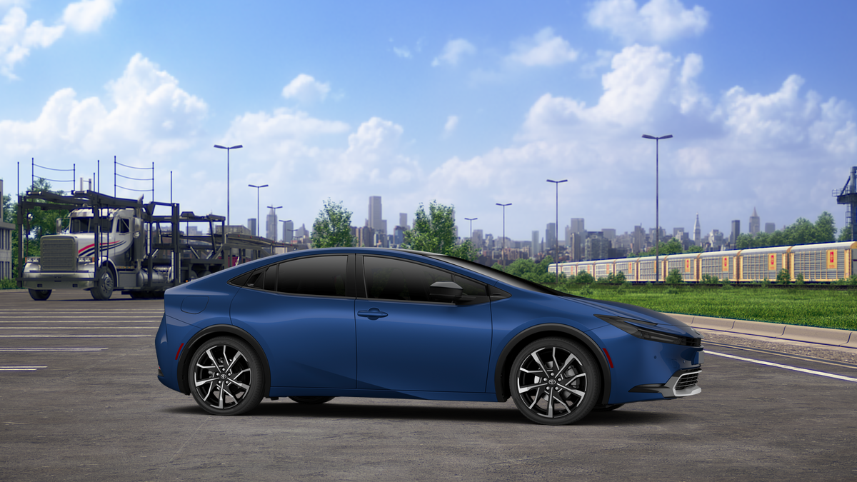 2027 Toyota Prius Plug-in Hybrid XSE