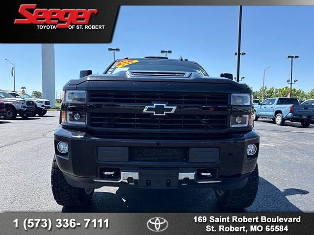 2017 Chevrolet Silverado High Country