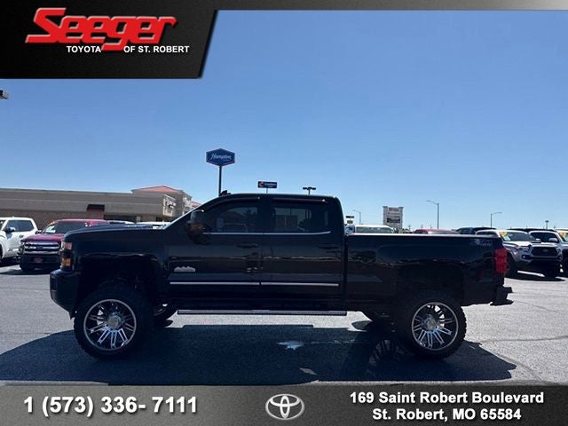 2017 Chevrolet Silverado High Country