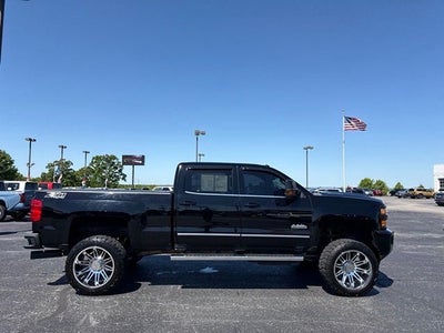 2017 Chevrolet Silverado High Country