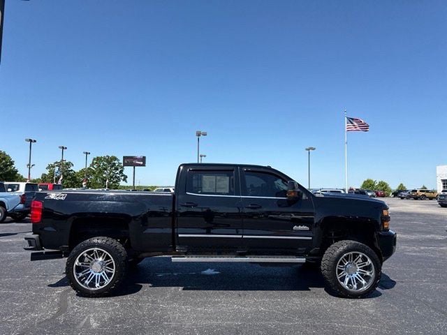 2017 Chevrolet Silverado High Country