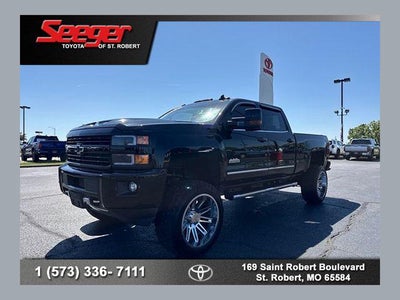 2017 Chevrolet Silverado High Country